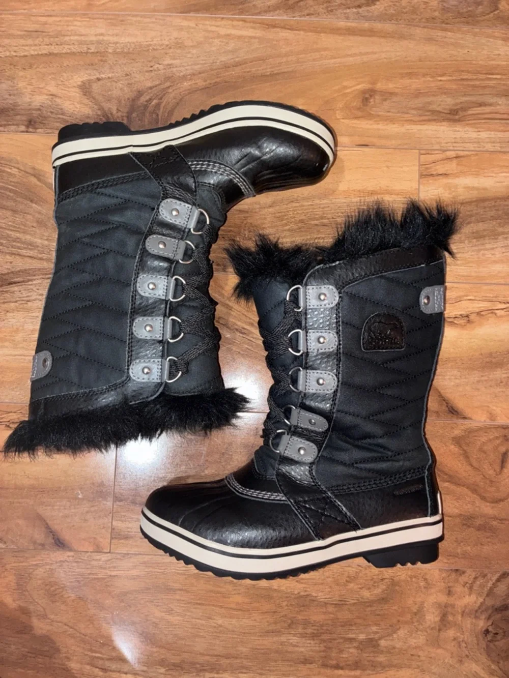 Sorel Kids Tofino II waterproof winter snow boots, black- size 3